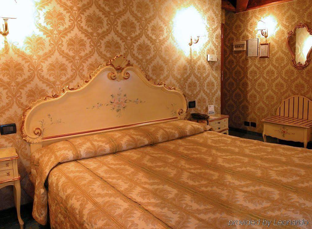 Hotel Gorizia A La Valigia 3*